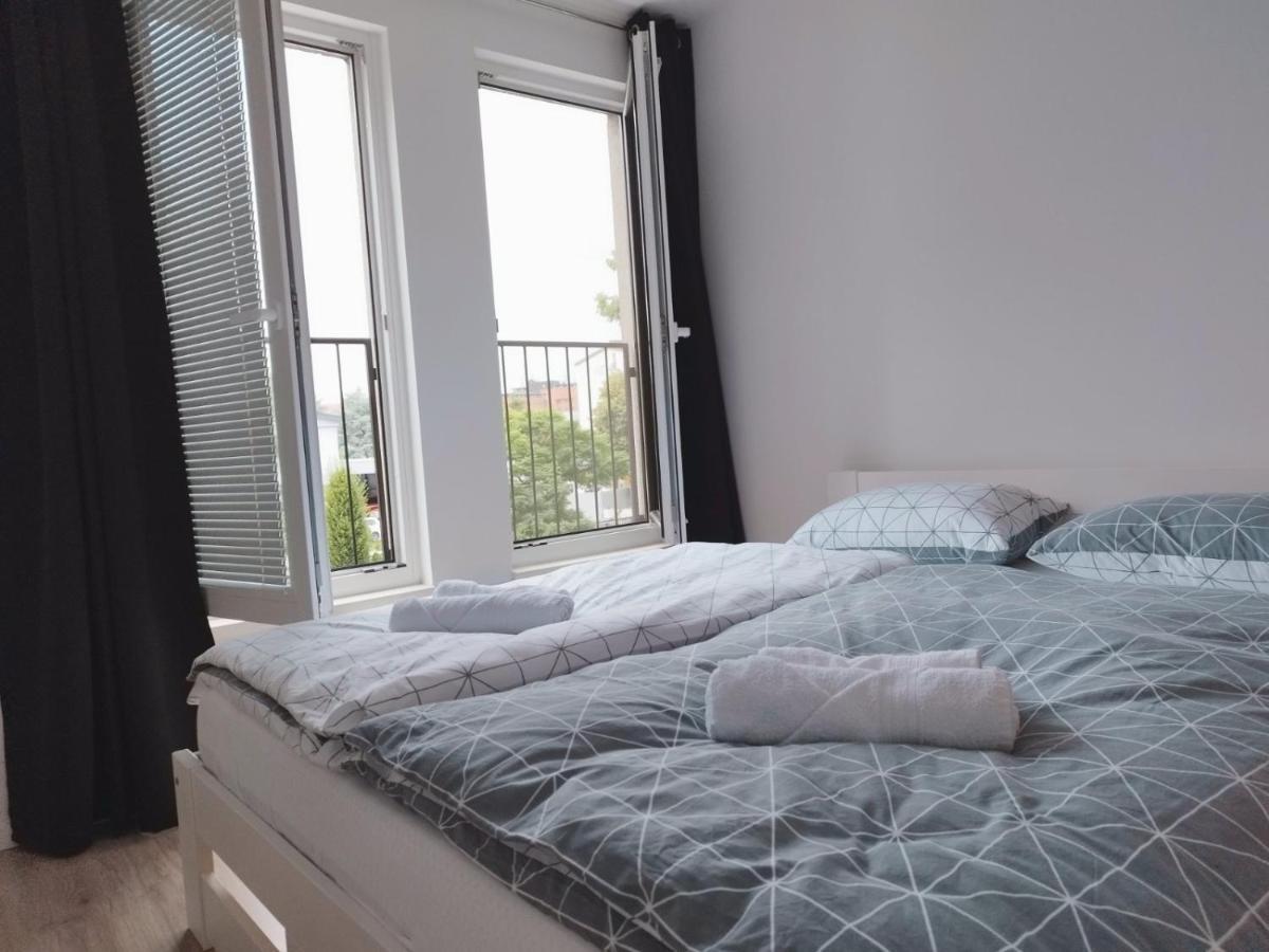Apartment Sanya #3 卢布尔雅那 外观 照片