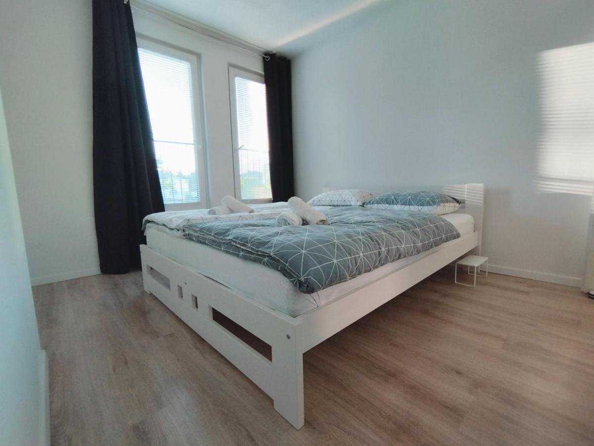 Apartment Sanya #3 卢布尔雅那 外观 照片